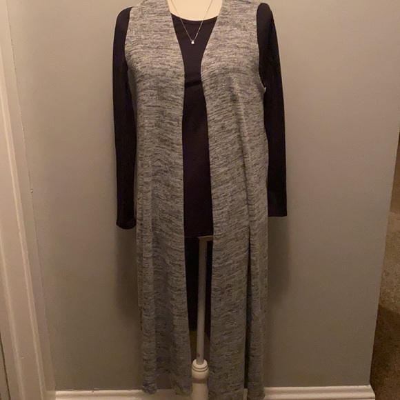 LuLaRoe Long Sleeveless Joy Cardigan - Picture 2 of 6